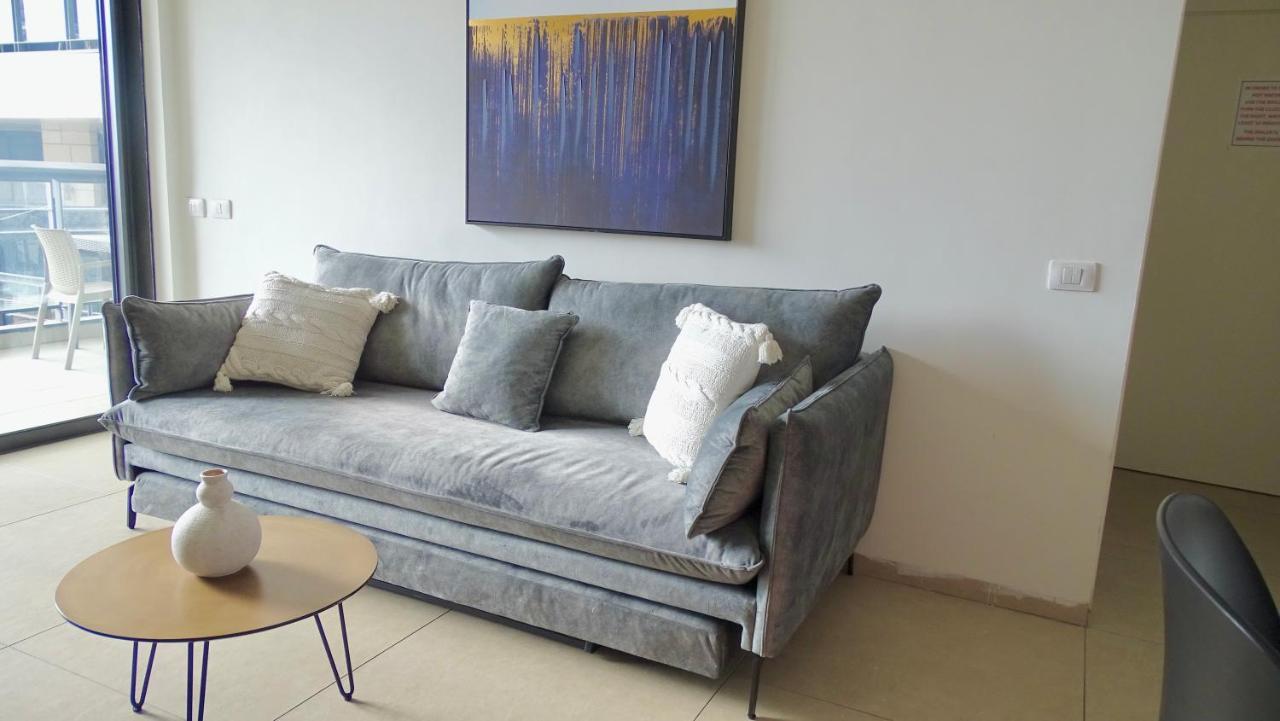Holysuite J Tower Appartement