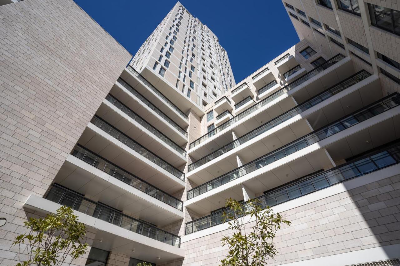 Holysuite J Tower Appartement *